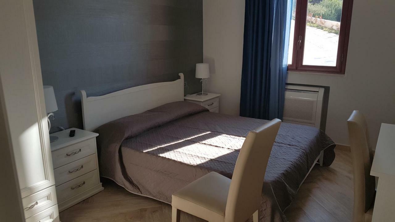 B&B Terrazze Chiaramontane Marina di Palma Luaran gambar