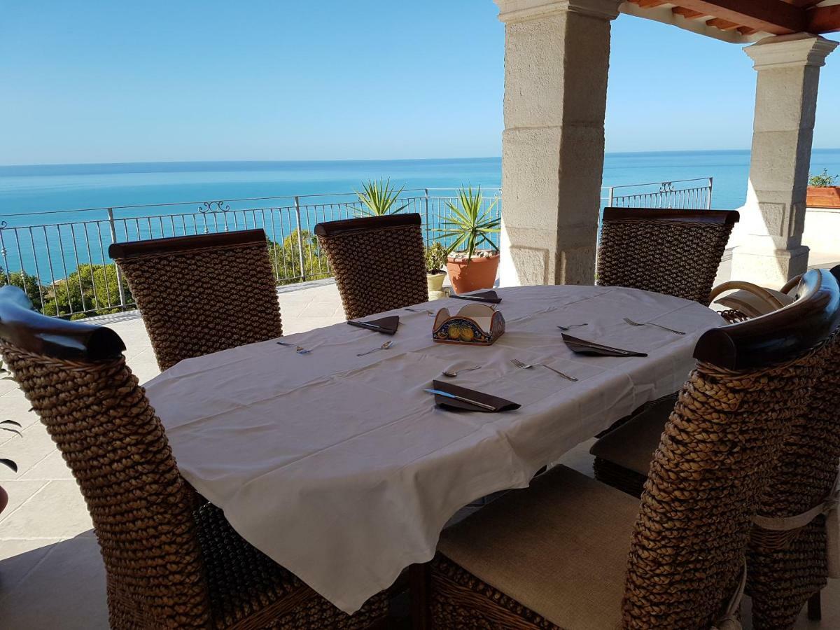 B&B Terrazze Chiaramontane Marina di Palma Luaran gambar