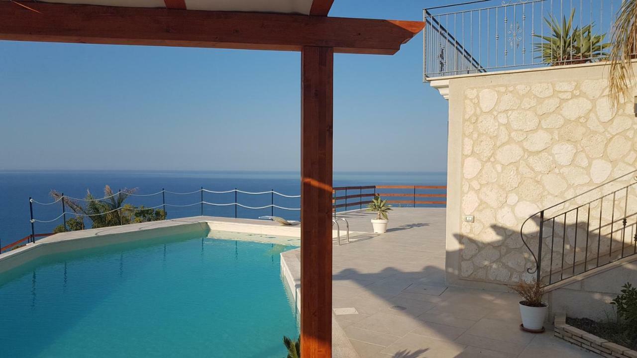 B&B Terrazze Chiaramontane Marina di Palma Luaran gambar