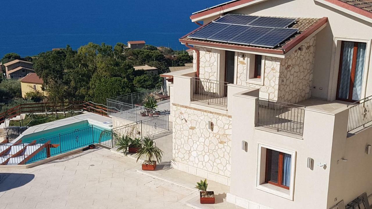 B&B Terrazze Chiaramontane Marina di Palma Luaran gambar