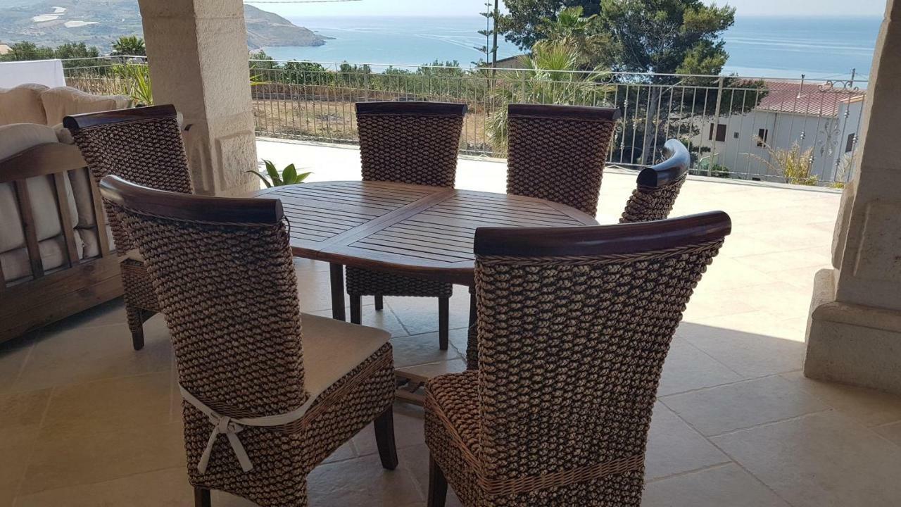 B&B Terrazze Chiaramontane Marina di Palma Luaran gambar
