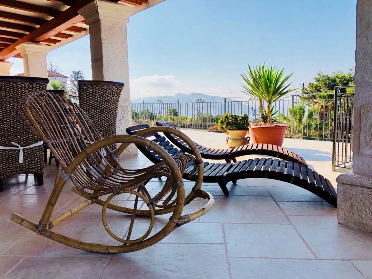 B&B Terrazze Chiaramontane Marina di Palma Luaran gambar